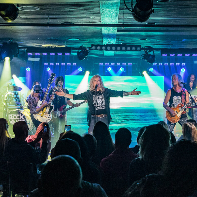 Raiding the Rock Vault performing at the Duomo